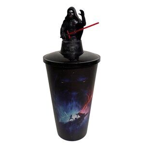 Star Wars The Rise Of Skywalker Collector Cup With Kylo Ren Topper & Lightsaber